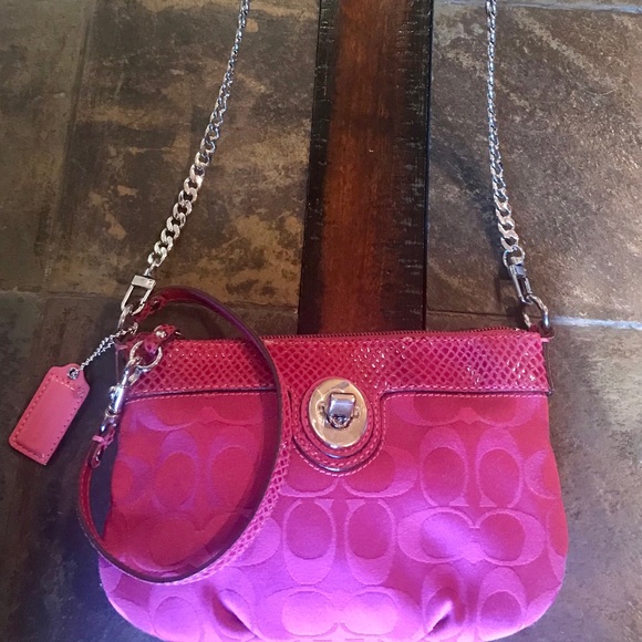 Coach crossbody - Picture 2 of 5